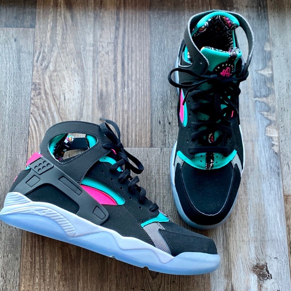 nike air flight huarache womens green